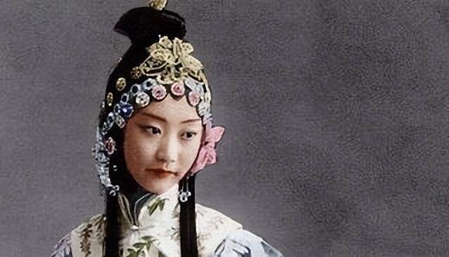 爱上姐夫傅仪的清朝最美格格,一生没有嫁人,最后因吃饺子噎死_王敏彤