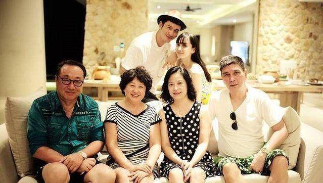 杨幂和婆婆不熟,林心如尴尬,还是baby情商高_儿媳妇_李嘉欣_刘诗诗