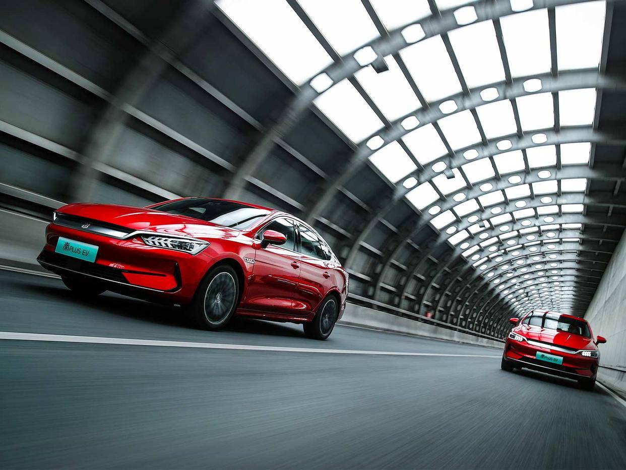 比亚迪获以色列和泰国上半年销量冠军，海豚车型登陆巴西和新加坡_搜狐网