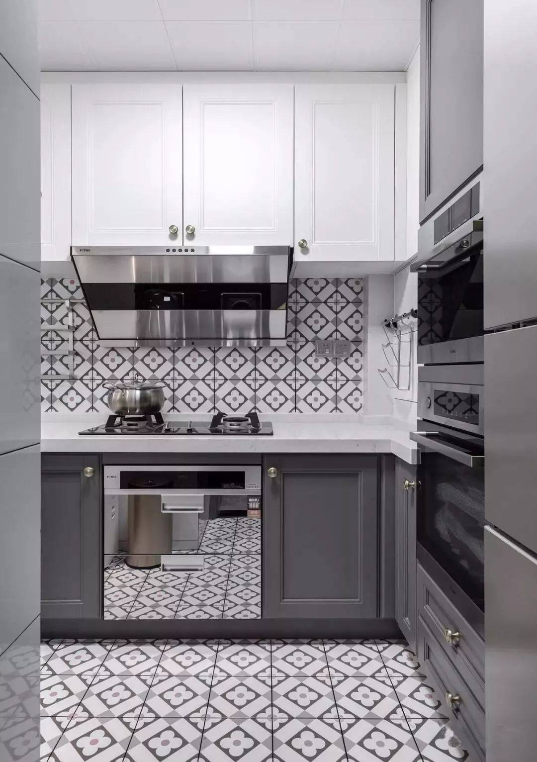 95㎡现代简约风,造价25万,写意舒适的小资情调_空间_整体_家具