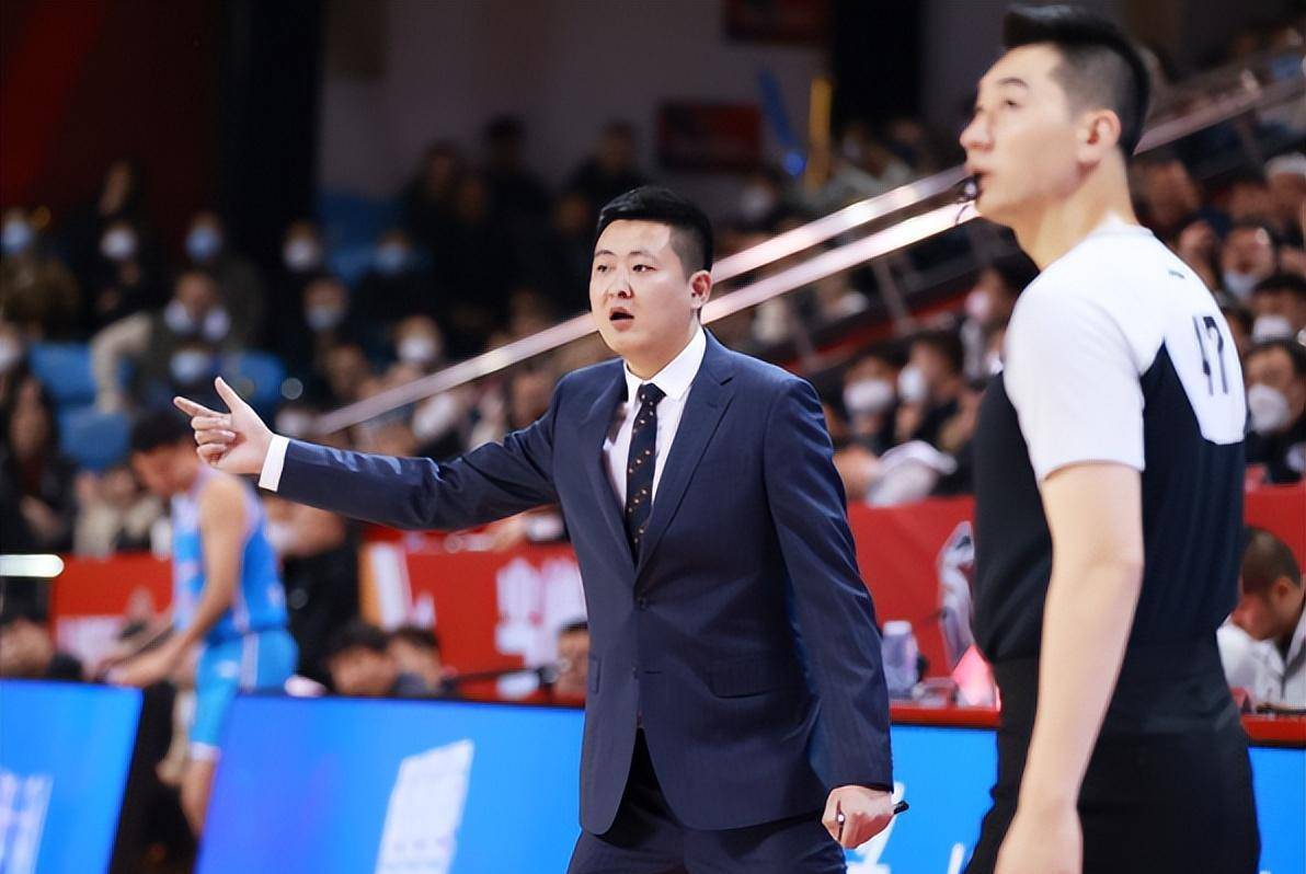 cba球星加盟吉林男篮担任球队主教练进季后赛_赛季_助理教练_张彪