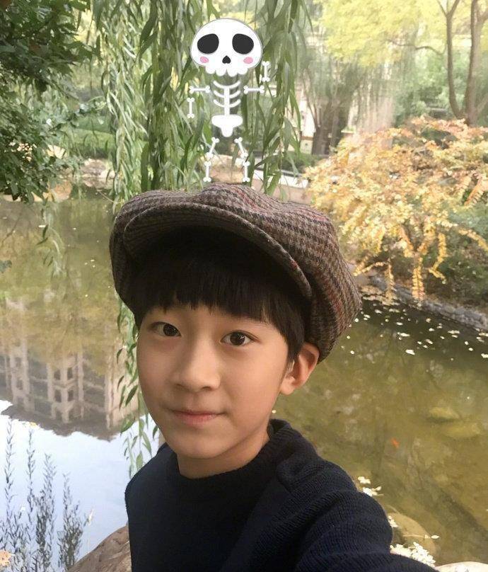 张亮儿子天天遗传爸爸优越身材,13岁赶超钱枫身高,是帅气小男模_优势