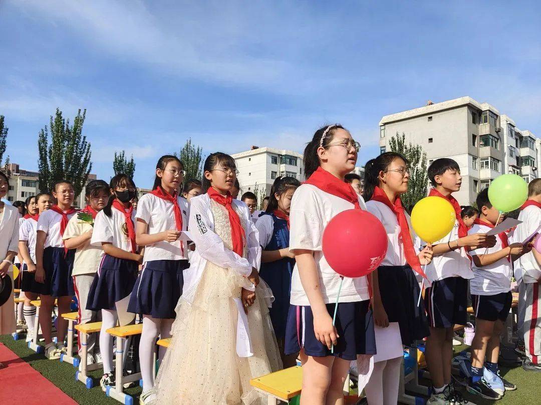 奔赴梦想 悦见未来,包头市包钢一小举行2023届毕业典礼_祝福_年级_带