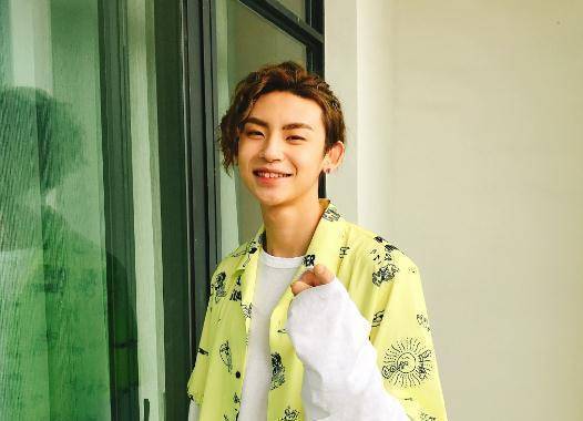 tfboys是当今华语娱乐圈最具人气的偶像组合之一,这支组合自成立之日