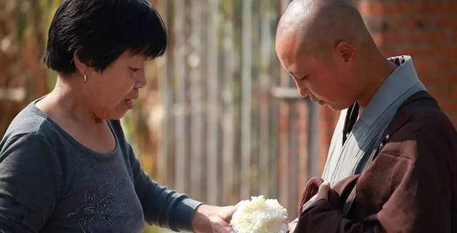 辽宁清贫尼姑庵:不接受捐赠,每年苦行15天,日吃一餐睡4个小时_生活