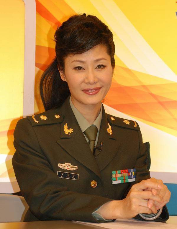 于文华,生下女儿就被抛弃,二婚嫁钢琴家李年,如今生活状况如何_音乐