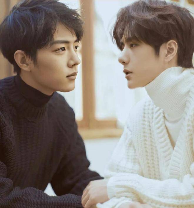 男主现状:一个霸小屏一个霸大屏,两人顶峰相见,真好_肖战_霸屏_王一博