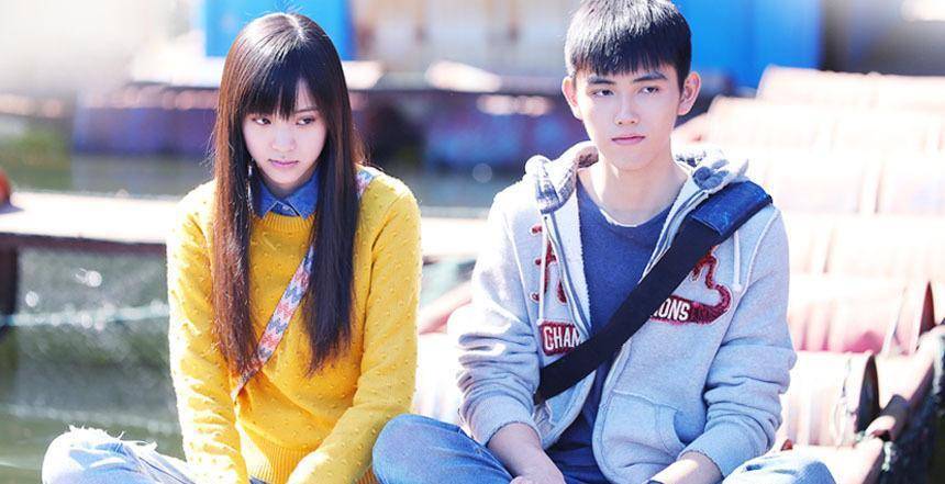 再回顾一下,《左耳》的确带火了不少新演员杨洋,关晓彤,还有欧豪,这三