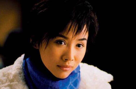 因《小芳》爆红的李春波,为何当红退隐?