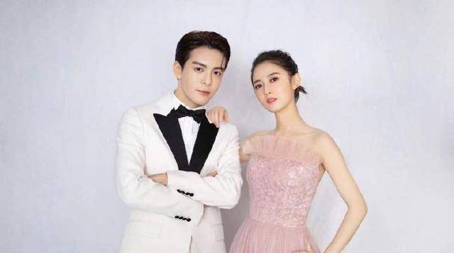 曾舜晞陈钰琪重聚,合照唯美甜蜜_内心_一身_样子