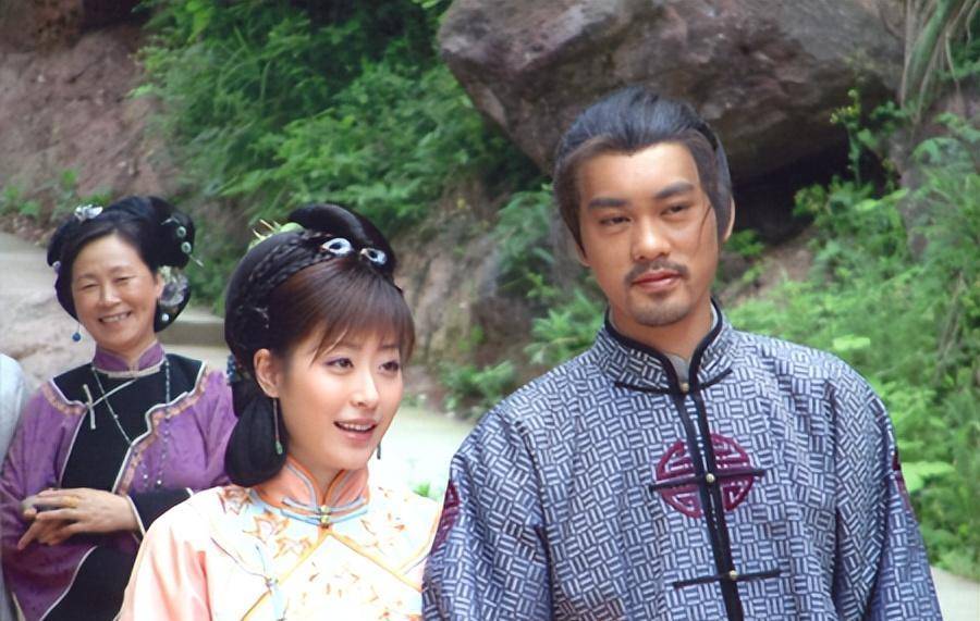 时隔24年,星爷又海选女演员了,当年海选的李卉8年只拍了两部剧成最惨