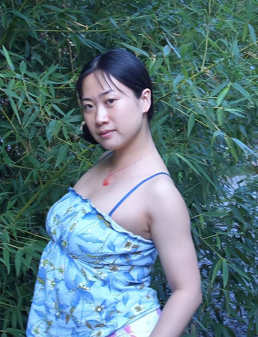 芙蓉姐姐,从扮丑博出位,到圆梦北大,成亿万富婆,她经历了什么_妹妹