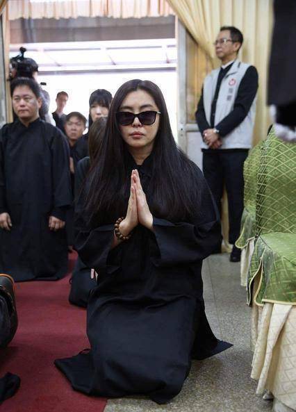 不过自2002年王祖贤息影定居温哥华之后,她的消息少之又少,至少林青霞