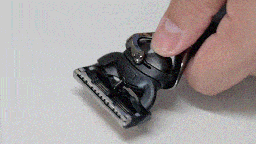 谁在守护手动剃须刀的荣光？吉列引力盒、极光、热感系列剃须实测