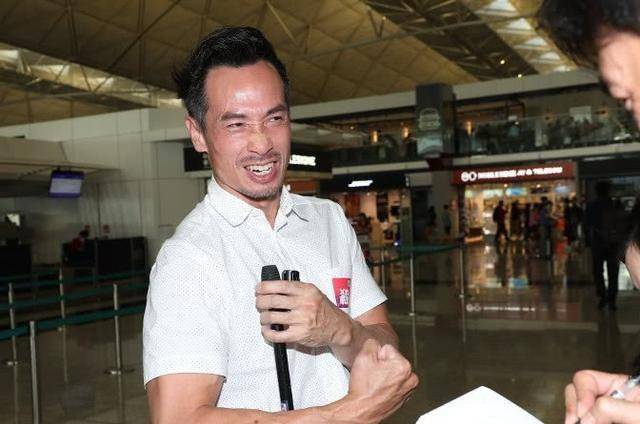 对于古天乐和萧定一的公司是否都想签他?