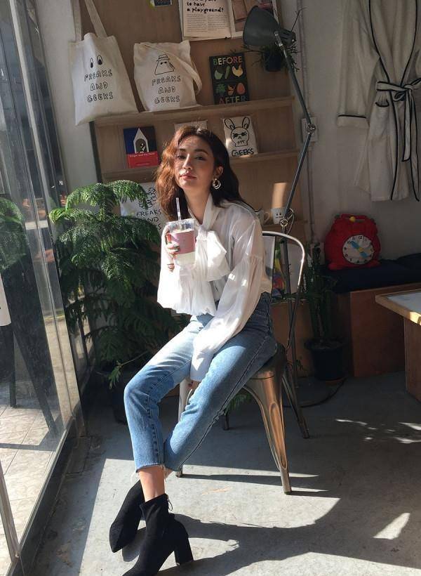 春季雪纺衫搭配什么裤子好看?雪纺衫搭配牛仔裤风格随你驾驭!