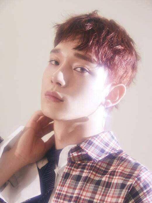 exo队长前脚宣布solo,chen后脚发文道歉引热议,网友:请退团_金钟大