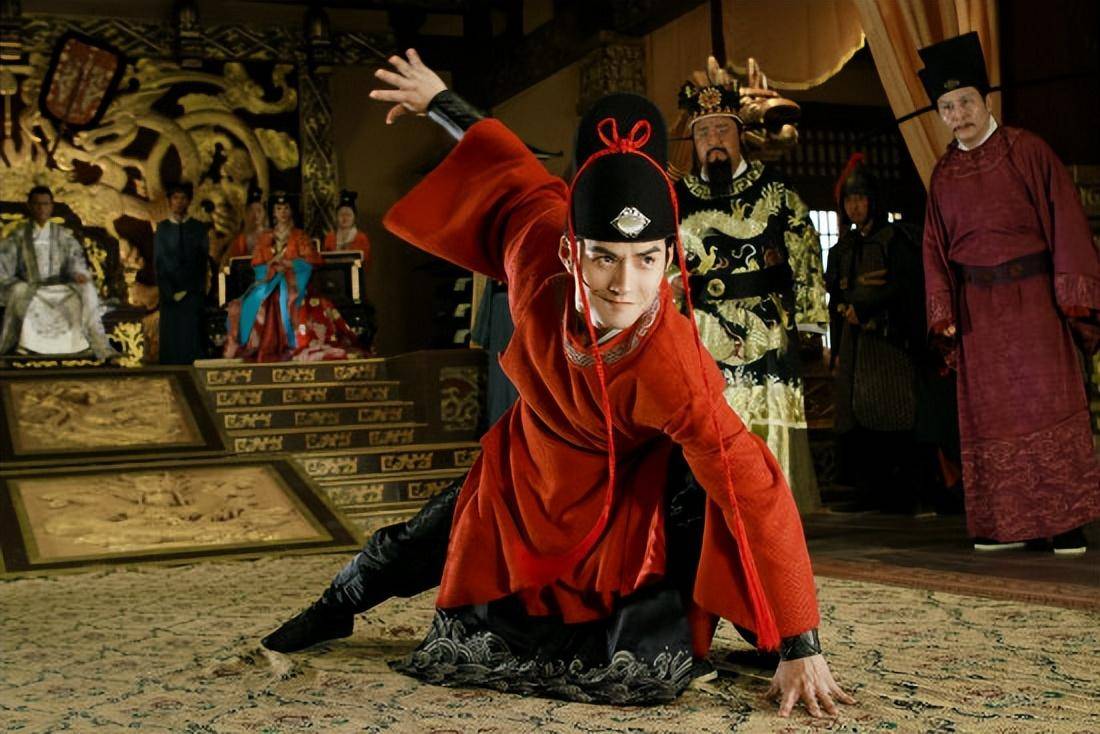 展昭在包拯死后，为何一夜之间神秘消失，包拯去世前发生了什么事-展昭被包拯杀了吗图片