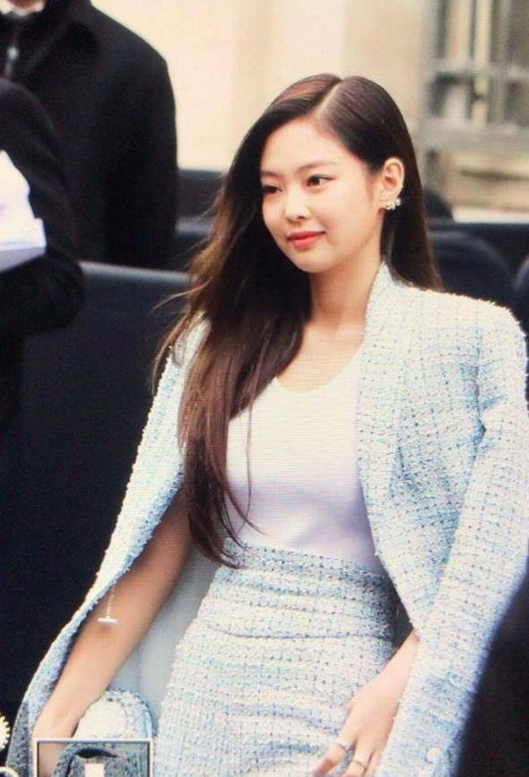 blackpink的金珍妮代言香奈儿,完美诠释品牌"高级感"_jennie_姐姐