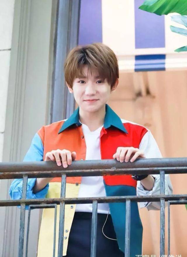 linefriends为王源专门开了一个官博,粉丝却被官博的名字逗笑了_卡通