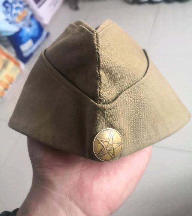 盘点我军不同历史时期的军帽_大檐帽_军服_全军