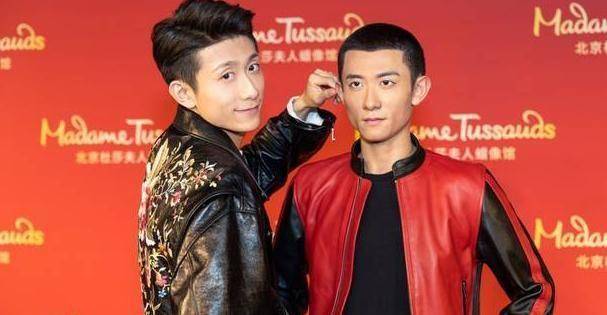 张一山作为童星早早地就出现在电视屏幕上,在家有儿女里便展现出了