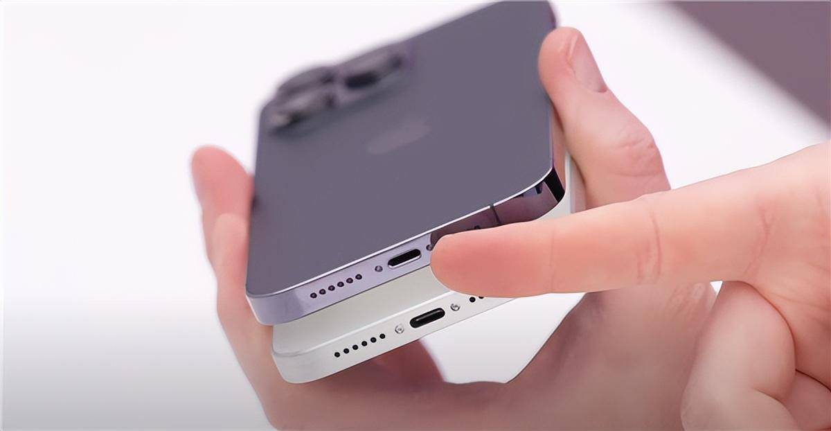 别急着买iPhone15！考虑下国产手机：这些方面秒杀苹果！