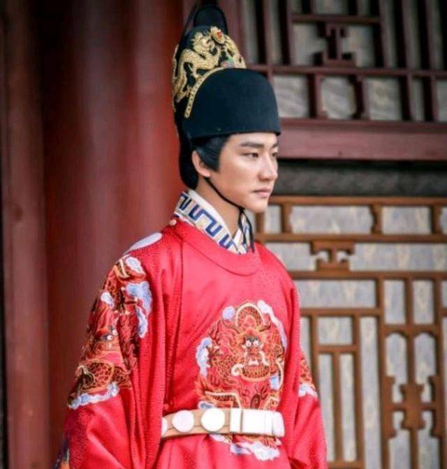 黄轩宋茜王一博合作新剧《洛阳》,看到制作班底,网友:决定追了_演技