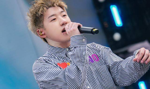 派克特采访再聊开盆事件,他太年轻被人蛊惑!_时候_说唱_事情