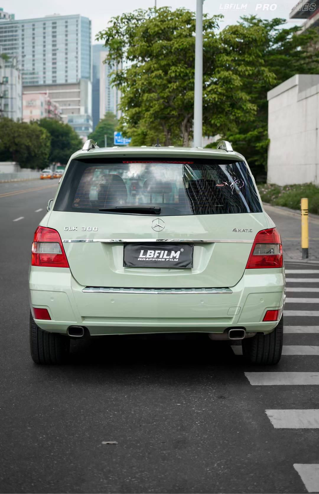 glk300-lb改色膜高亮卡其绿,小清新,又带点复古调调_搜狐汽车_搜狐网