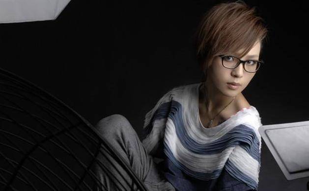 一个专业歌手应该有的态度和自觉,失误可以是常态,但欺骗不行_周笔畅