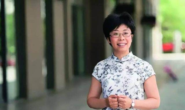 她的对手,陈更也好,彭敏也罢,都是人们印象中的强人啊!