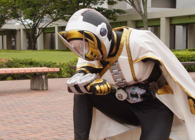 假面骑士ghost补完设定遭硬核调侃鬼仔拿到等同帝骑和时王的待遇_腰带