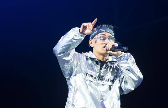 刘聪心塞!等一下就回家退出说唱巅峰对决,与厂牌彻底解约!