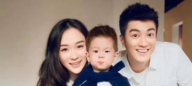 李嘉欣与儿子亲密接触,亲情越界的行为,引网友热议_穿着_影响_孩子