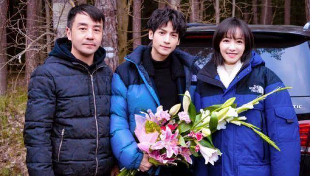 大家也都知道杨紫当时和罗云熙一起拍戏的时候是很胖的,脸也非常的大