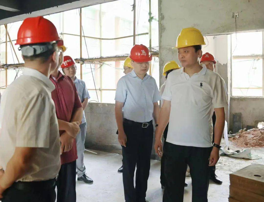 曾毅鹏调研长郡云龙实验学校改扩建工程项目_建设_施工_教学楼