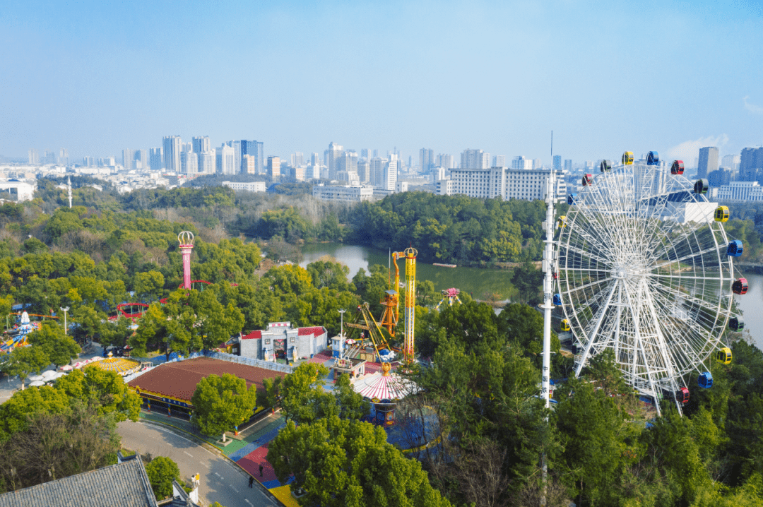 咸宁市十六潭公园简介图片