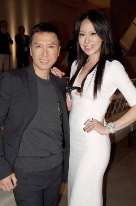 甄子丹意大利办婚礼,为表爱意高调发文,王宝强携女友出席_汪诗诗_感情