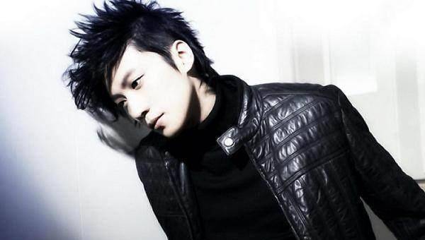 任乔梁一年前的这篇微博,本是好意却成了抑郁症的导火索_乔任梁_工作