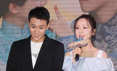 杨紫前男友秦俊杰秀恩爱,牵手接吻摸臀不避讳,牵手一起进入酒店