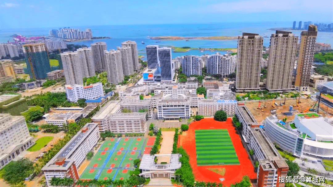 2023请加入我们——海南海口中学与您携手同行_教育_学科_岗位