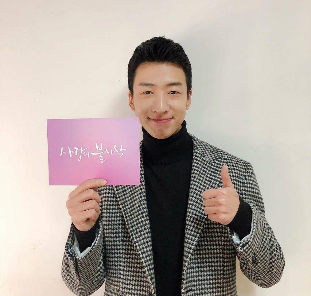 《爱的迫降》韩剧迷弟刘秀彬ig私照公开,憨萌外表