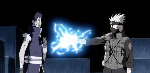 同样是单眼万花筒,为何神威成了卡卡西的累赘,却被带土玩成了挂