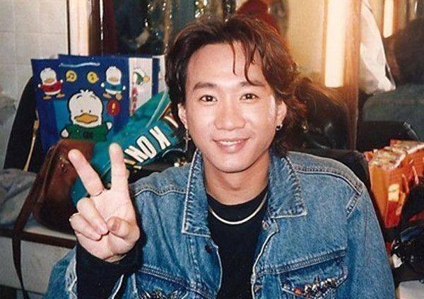 黄家驹作为beyond的标识符,也就是beyond的灵魂人物,他去世后,beyond