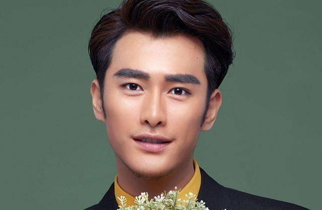 昔日红遍大江南北,长相神似黄晓明,如今痴迷做网红_朱梓_直播_流星雨