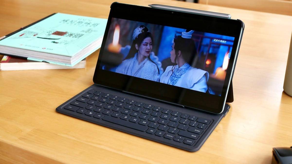 荣耀平板X8 Pro评测:轻薄时尚搭配养眼好屏,影音娱乐学习新体验