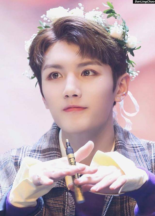 网曝灵超与网约车司机吵架,马思纯扔垃圾张一山小便赖冠霖吐痰!