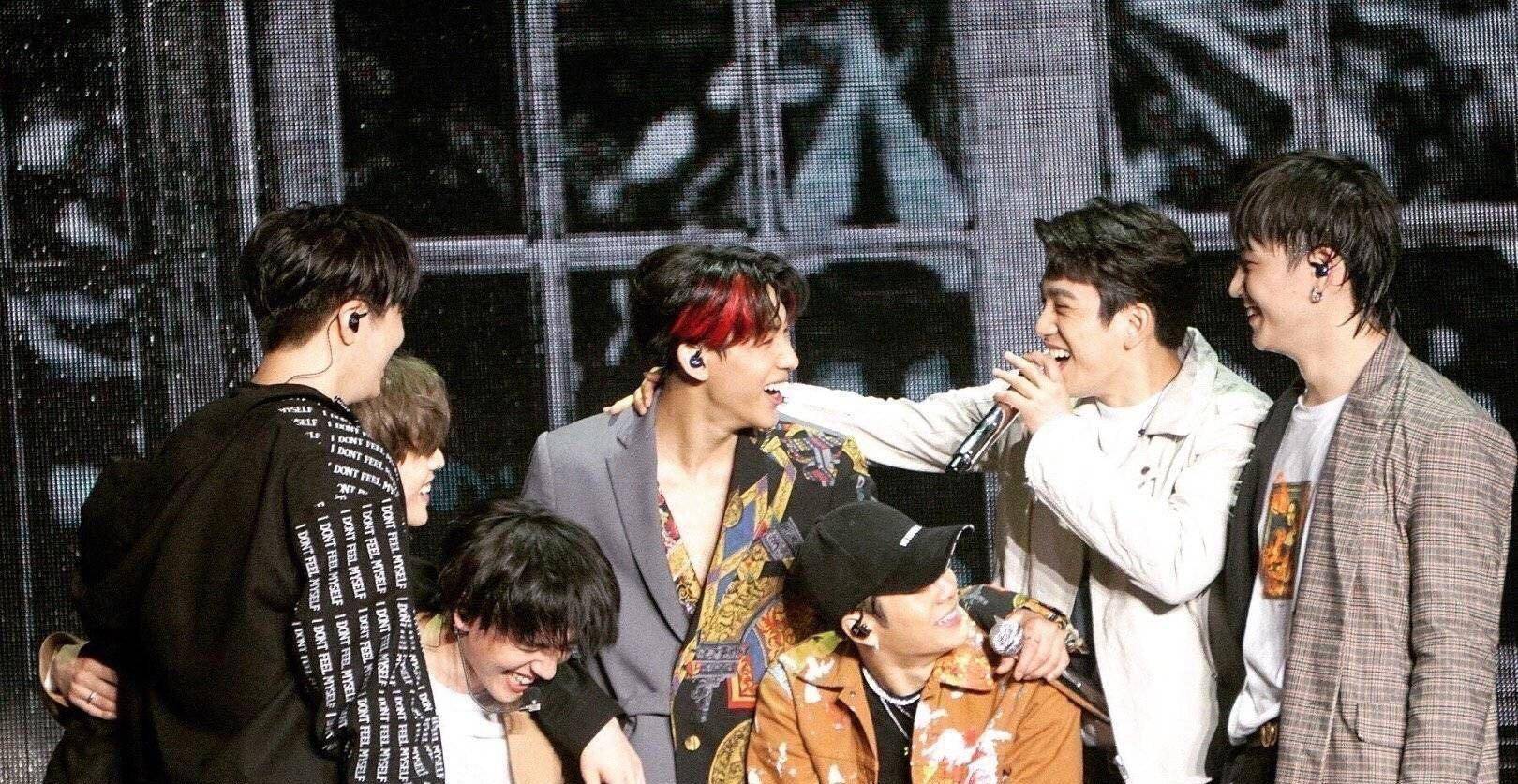 宣美吓得不敢看,王嘉尔表情管理失灵,国外好老板朴振英又要出道_公司