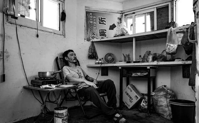 《大佛普拉斯》我们不讲电影,只谈人物_释迦_时候_一个人